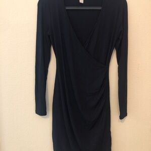 Elegant Black Long Sleeve Dress
